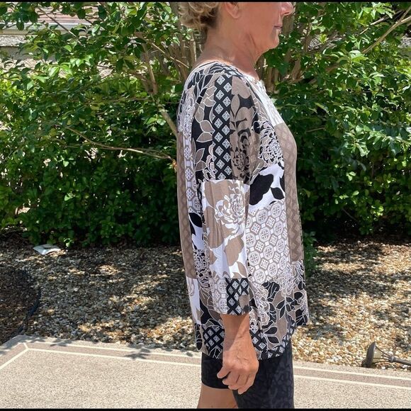 Ruby Road Print Top with 3/4 Sleeve and Accented Neckline, Sz XL - Picture 2 of 7